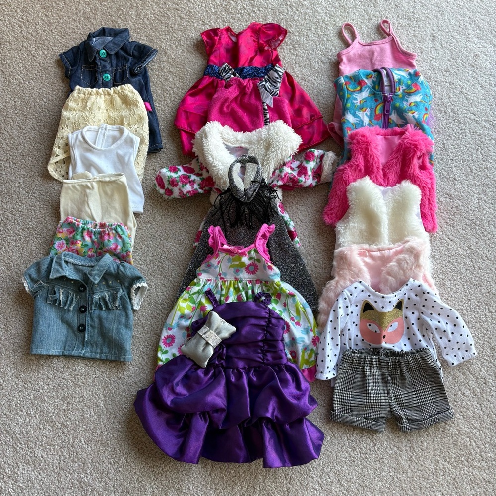 18” Doll Clothes and Accessories Bundle